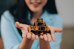 What to Check Before Buying Gold Jewelry