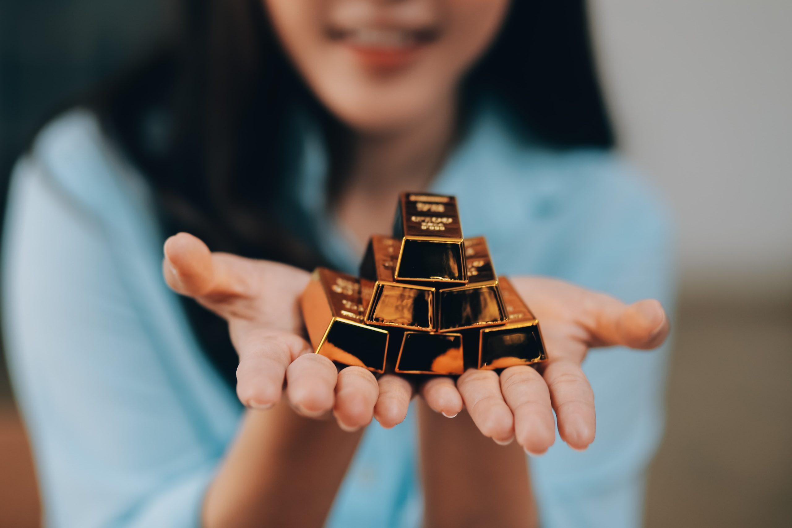 What to Check Before Buying Gold Jewelry